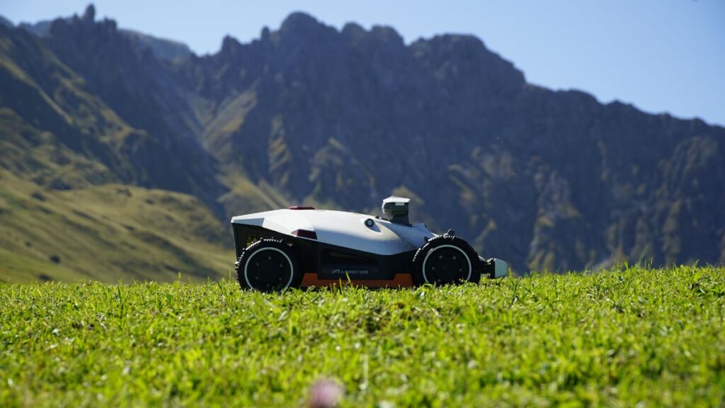 Les robots tondeuses : une solution plus écologique que la tondeuse traditionnelle ?